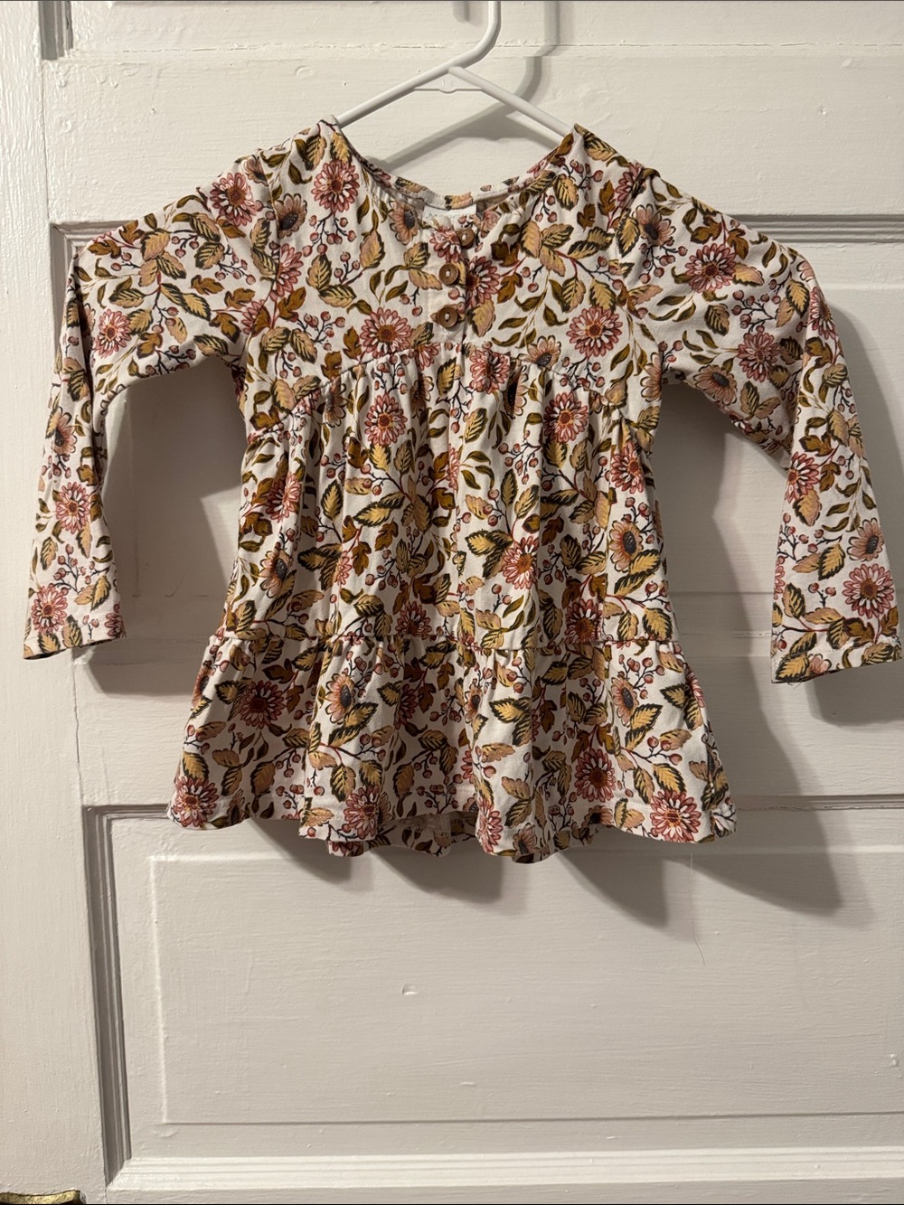 Maggie & Zoe Tan Floral Long-Sleeve Peplum Top with Brown & Mustard